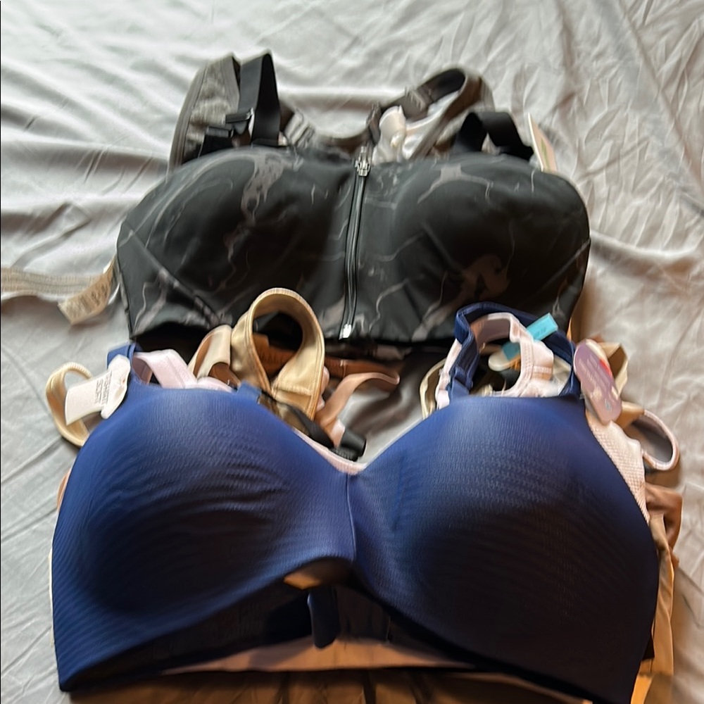 Hanes Black and Blue Full-Coverage Bras for Everyday Comfort